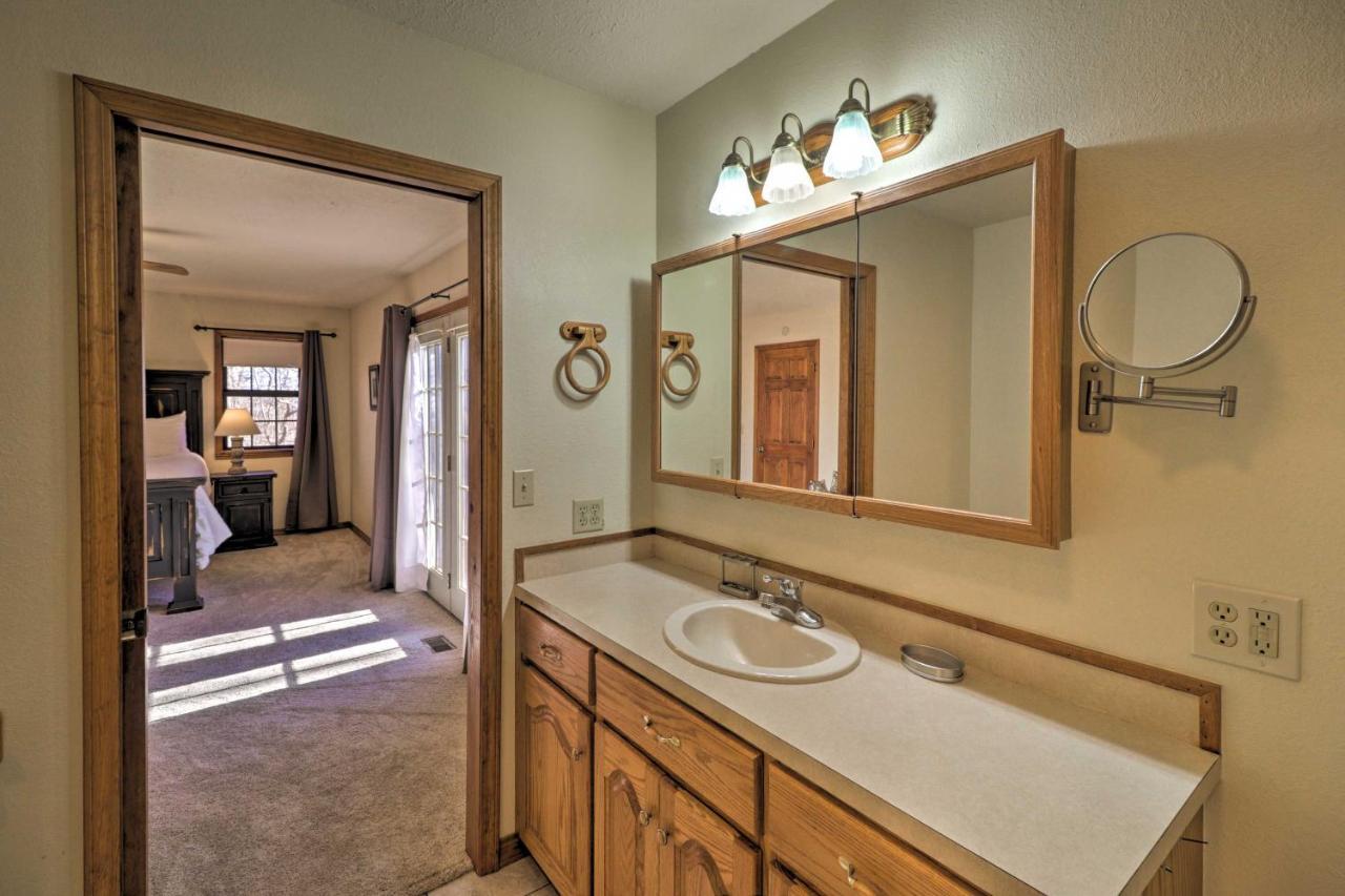 Secluded Marble Falls Family Home With Mtn Views! 외부 사진